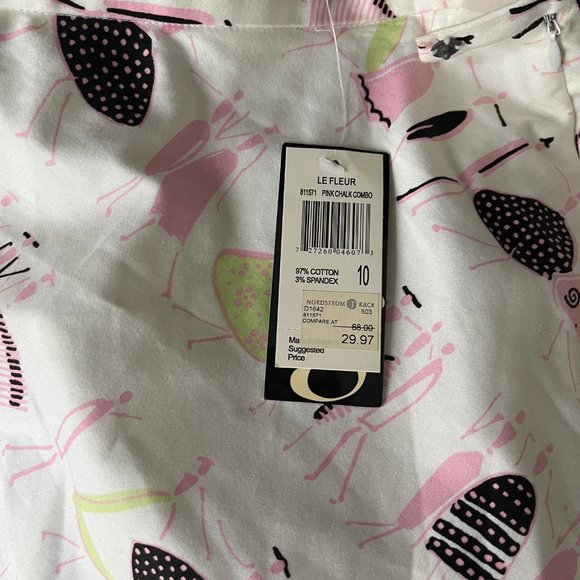 NEW- Never Worn White A  Midline Skirt - Picture 3 of 3